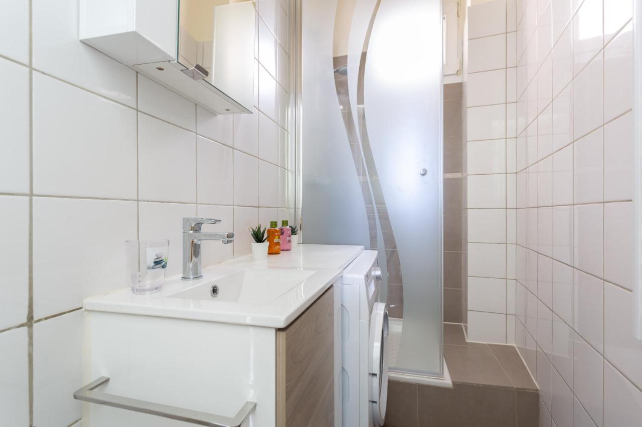 Апартаменты Le Charme Haussmannien-10 Min Paris Аржантей Экстерьер фото